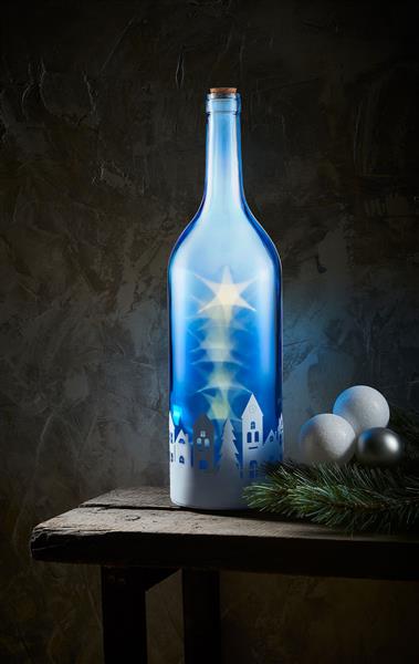 XXL LED Lichterflasche mit Licht und Melodie, praktischer Timer, batteriebetrieben, ca. 46 cm hoch (blau)
