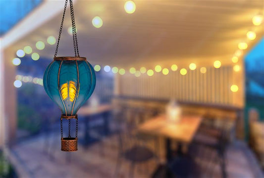 Solar Laterne im Heißluftballon Design mit Flammeneffekt Beleuchtung | 20 warm-weiße Lichter | Solarleuchte zum hängen | inkl. Metallkette | Gesamthöhe ca. 40,5 cm