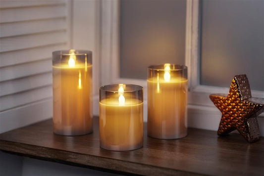 3er Set LED Kerzen im Glas | Rauchglasoptik | Echtwachs | realistisches Flackern | modernes Smokey Design | ca. 10, 12 & 15 cm hoch