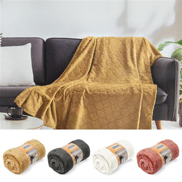 Weiche Kuscheldecke 150 x 200 cm mit Hoch-Tief-Effekt | 100% Poyester