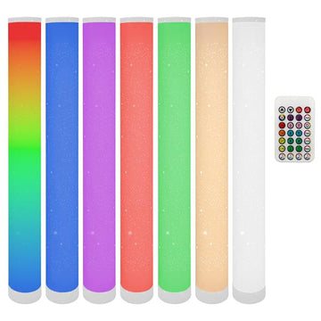 Moderne LED Stehleuchte mit weißem & RGB-LED Licht | Dynamischen Lichtmodi - wie Farbverlauf, Lauflicht | Musik-Sync | praktische Fernbedienung | mattweißer Oberfläche (B-Ware // mit Funkeleffekt)