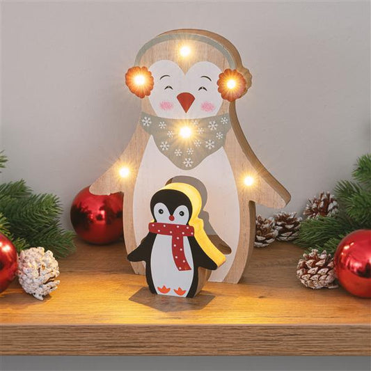 Weihnachts-Holzfigur, 2er Set  mit 6 LED beleuchtet | batteriebetrieben | Dual-Timer